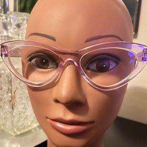 Betsey Johnson Cat Eye Readers+2.00